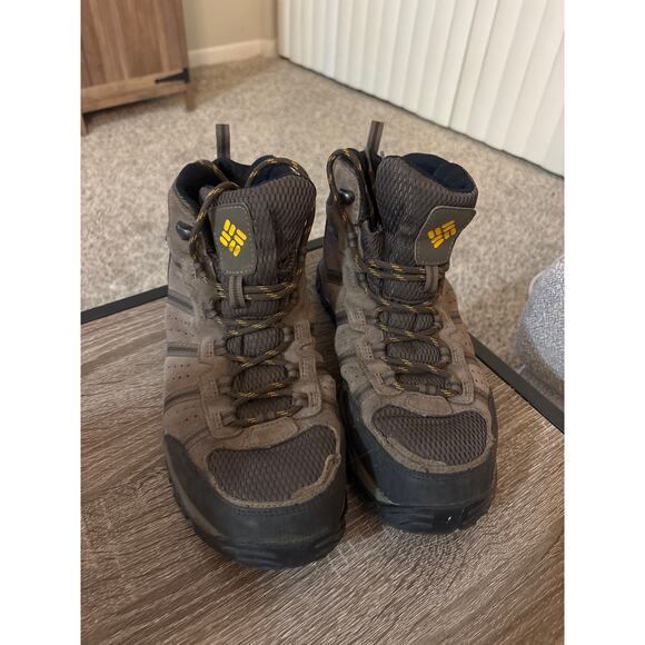 Men’s Waterproof Columbia Hiking Boots main image 4